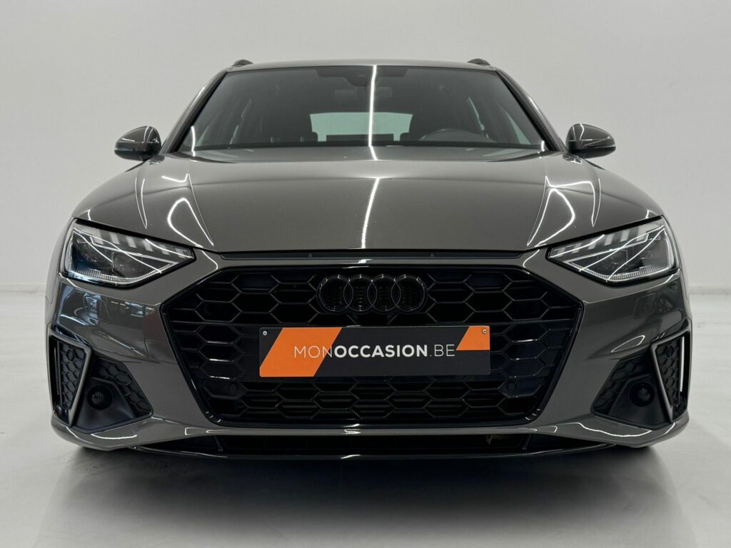 𝗦𝗜𝗧𝗘 𝗔𝗪𝗔𝗡𝗦 Audi A4 Avant TFSI Business S-Line S-tronic Carplay Camera