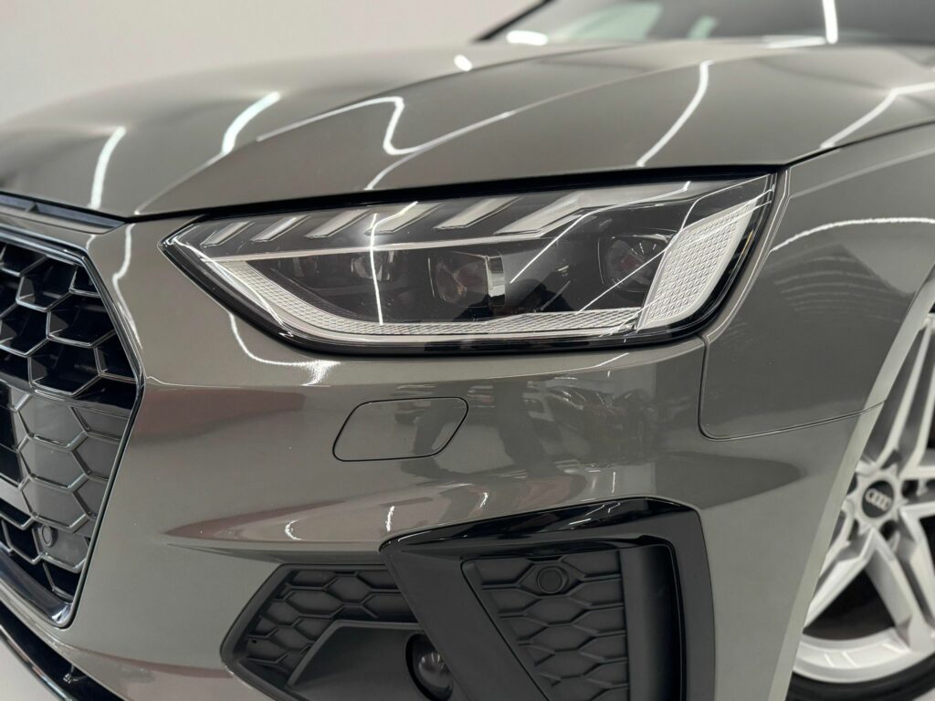 𝗦𝗜𝗧𝗘 𝗔𝗪𝗔𝗡𝗦 Audi A4 Avant TFSI Business S-Line S-tronic Carplay Camera