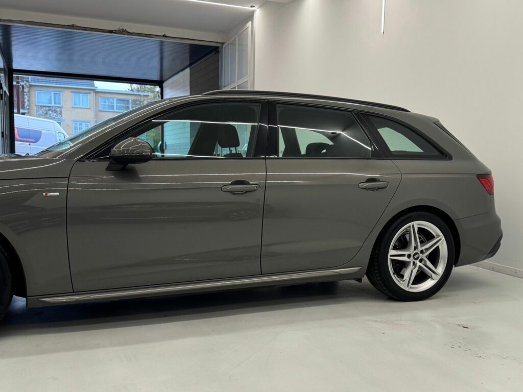 𝗦𝗜𝗧𝗘 𝗔𝗪𝗔𝗡𝗦 Audi A4 Avant TFSI Business S-Line S-tronic Carplay Camera