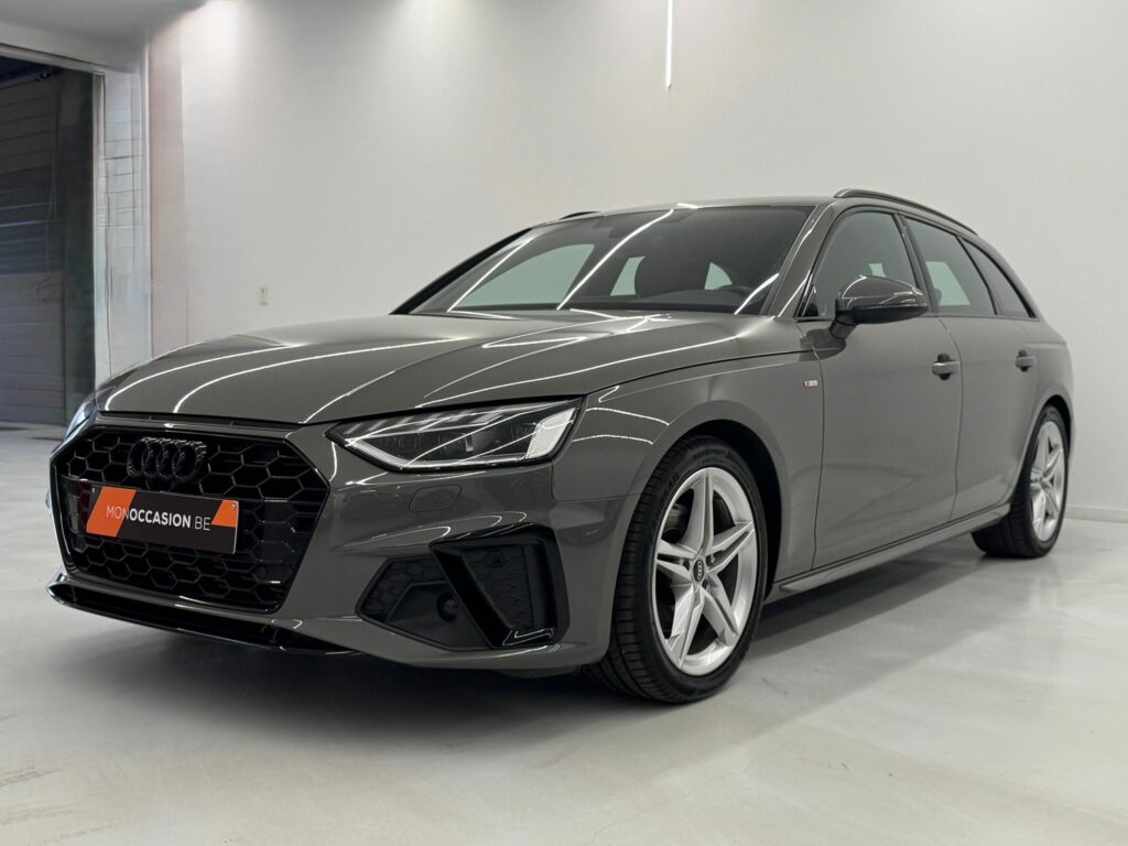 𝗦𝗜𝗧𝗘 𝗔𝗪𝗔𝗡𝗦 Audi A4 Avant TFSI Business S-Line S-tronic Carplay Camera