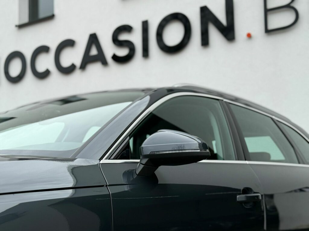 𝗦𝗜𝗧𝗘 𝗔𝗪𝗔𝗡𝗦 Audi A4 Avant 30 TDi VIRTUAL CAMERA CARPLAY CUIR GPS