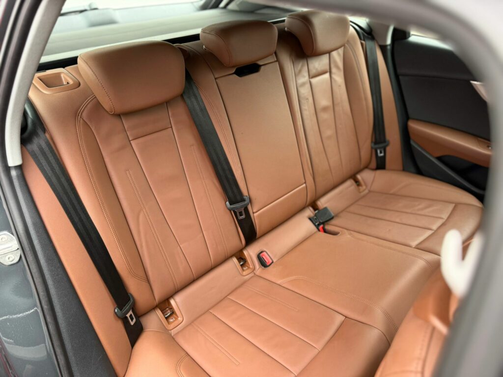 𝗦𝗜𝗧𝗘 𝗔𝗪𝗔𝗡𝗦 Audi A4 Avant 30 TDi VIRTUAL CAMERA CARPLAY CUIR GPS